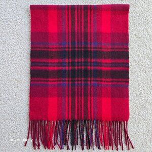NWOT Cashmere Woven Fringe Scarf Red Black Plaid